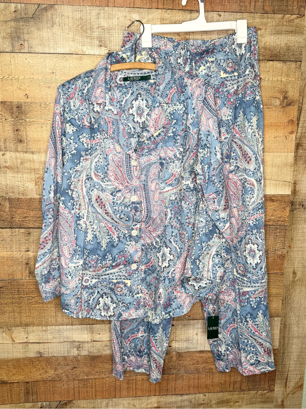 Lauren Ralph Lauren Women's Pajamas 2 Piece Set Paisley Large NWT! Monogram